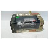 Road & Track 1:18 scale Mercedes Benz ML 55 AMG