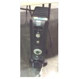 Delonghi radiator style heater - tested & working