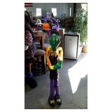 Halloween decor poseable wire & soft sculpture