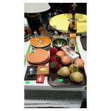 Group lot, includes fall decor items, such as