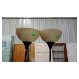 Group lot, includes two floor lamps and a small