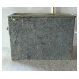 Galvanized dairy box, extra long, by Cumberland