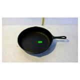 Cast iron skillet - no name #8 with fire ring