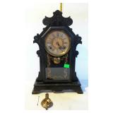 Gingerbread shelf clock - Spoon carved, key wind,