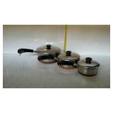 Stainless sauce pots with lids - graduated set of