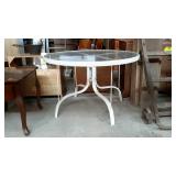 Patio Table, white aluminum frame with 42" round