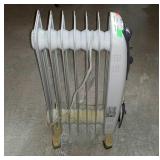 Pelonis electric radiant style heater
