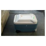 Igloo Wheeler Cooler blue pull type cooler, 40qt