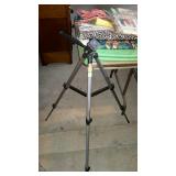 Camera tripod