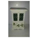 Jewelry box