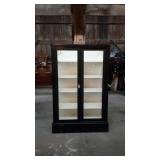 Display cabinet with five adjustable shelves and