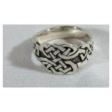 Hallmarked "Highlander Sterling" Silver Ring w/