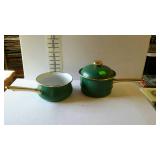 Enamel pot and steamer pot top piece with lid