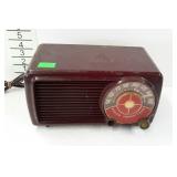 Philco Transitone table top AM radio, missing one