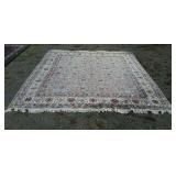 White wool area rug, does match lot 834, measures