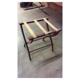 Folding suit case luggage stand