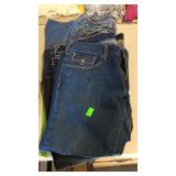 Four pairs true religion jeans sizes 34 and 36