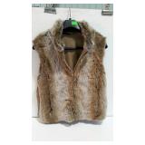 Ladies faux fur vest large