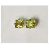 10KT Yellow Gold Peridot Stud Earrings