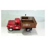 Ertl die cast farm truck - 1957 Chevrolet with