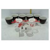 Dining group, six Hall custard cups, two lobster