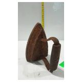 Early cast iron flat clothing iron