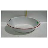 White with red trim enamel wash pan, 16" oval