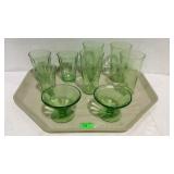 Green depression glassware lot, set of 4 drink
