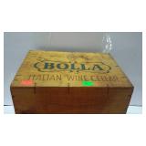 Bolla Italian Wine shipping crate with lid - 14 x