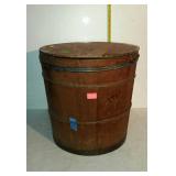 Wooden butter barrel with lid, marked " Better