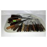 Tray lot of assorted kitchen knives.