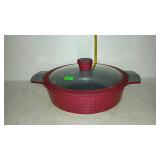 Lenox Diamond Cast 4-1/2 qt. pot with lid - code