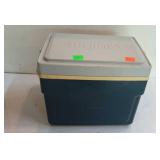 Portable lunch box cooler