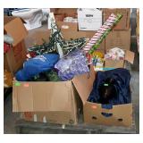 Skid lot with wrapping paper, Christmas decor,