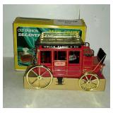 Old fashion mail coach decanter set - new in box