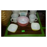 Kitchenware, fireking Pyrex, small containers
