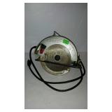 7-1/4" Skilsaw brand electric circular saw - not