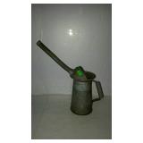 Two quart galvanized oil fill can with flex spout