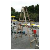 Wooden 8ft step ladder