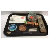 Tray lot with wooden blocks, first day issue