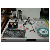 Group lot-glass bowls, Avon Christmas plates, 25p