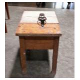 Wooden shoe shine box & contents - box lid has