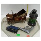 Misc - Copper wind-up music box car figure, tin