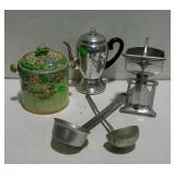 Kitchen ware - ladles, electric perculator coffee