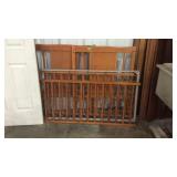 Baby crib with springs