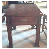 Broyhill living room end table empire style legs