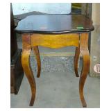 Lightweight small side stand, turtle top shaped,