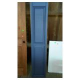 Single blue plastic shutter measures 14 inches