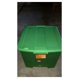 Green sterling tote with matching lid