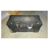 Plastic storage trunk 32x16x13